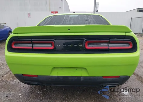 2015 Dodge Challenger R/T from USA, damaged, VIN 2C3CDZAT7FH873686